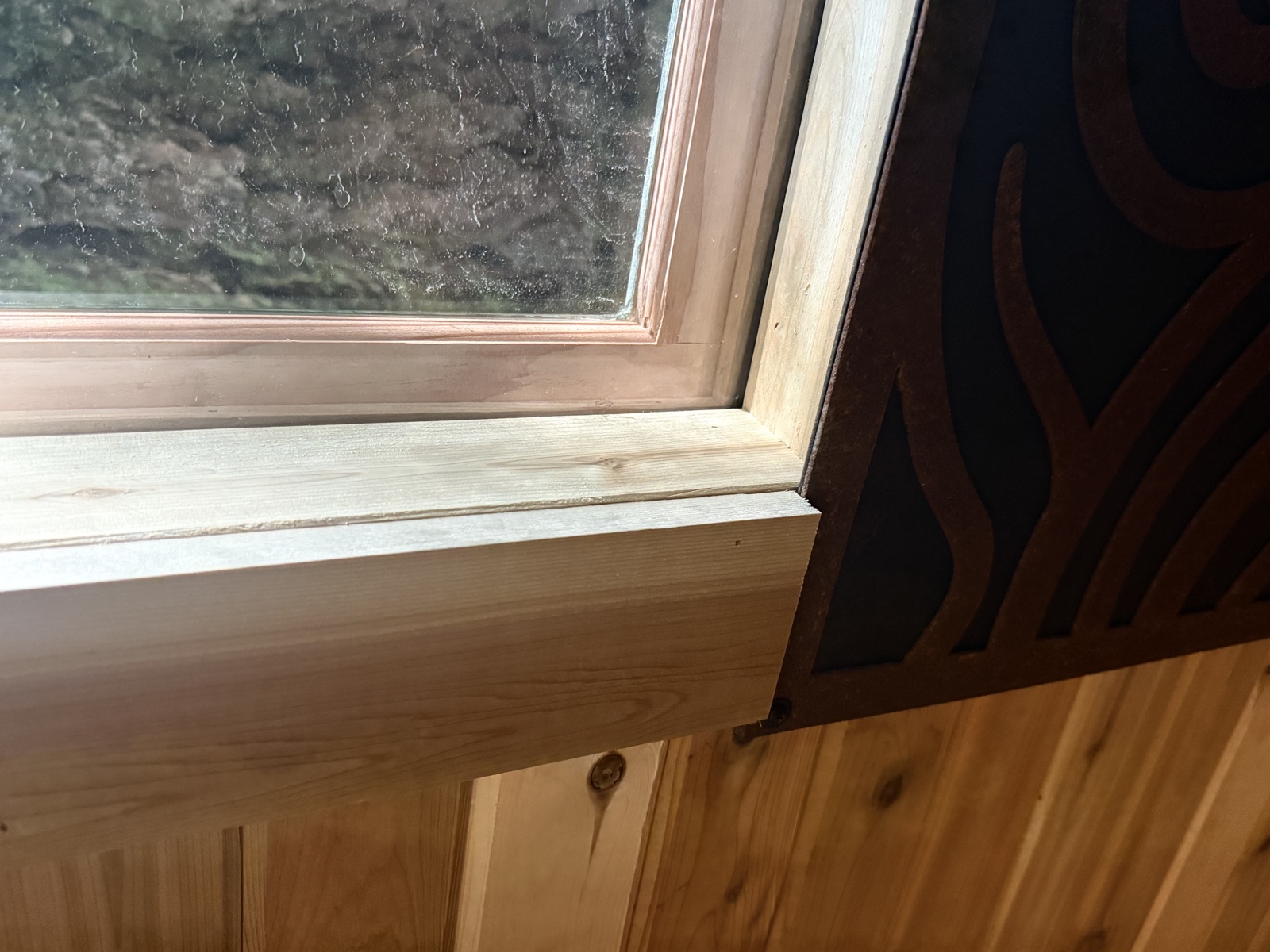 Detail of window assembling